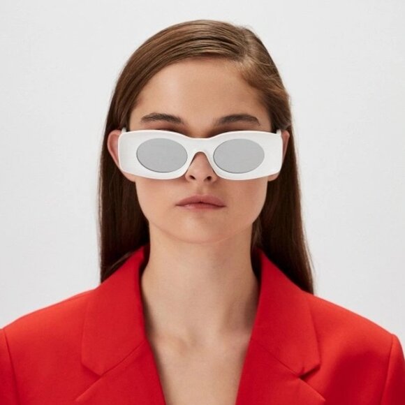 Loewe Women Sunglasses White Grey Silver Mirror Rectangle LW40033I 21C BRAND NEW - Picture 12 of 12